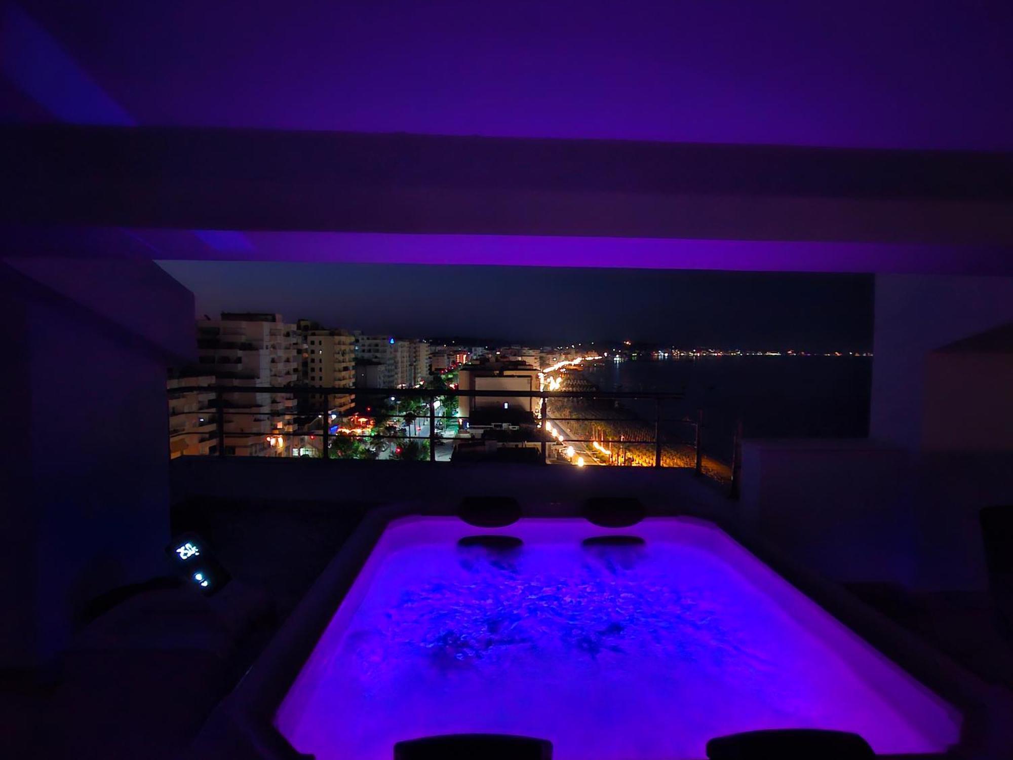 Luxury Penthouse Villa ดูร์เรส ภายนอก รูปภาพ