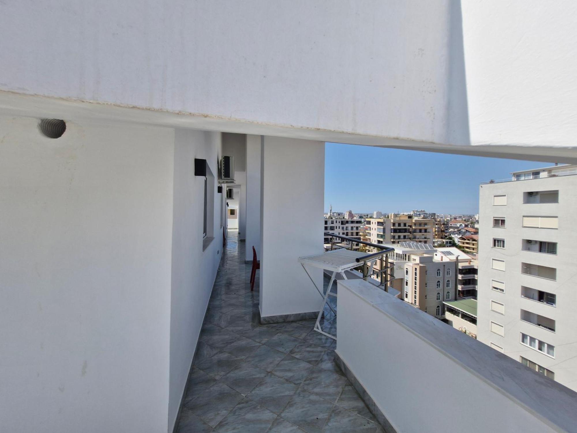 Luxury Penthouse Villa ดูร์เรส ภายนอก รูปภาพ