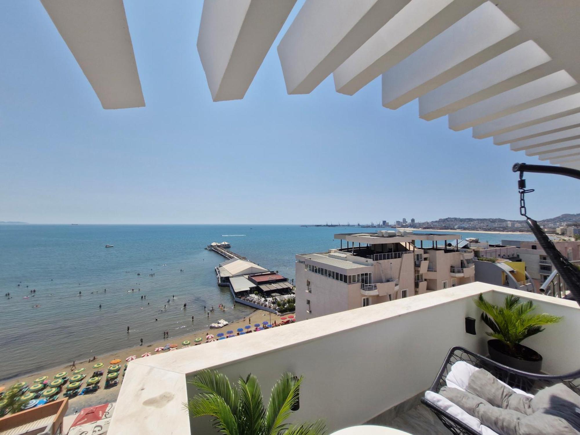 Luxury Penthouse Villa ดูร์เรส ภายนอก รูปภาพ