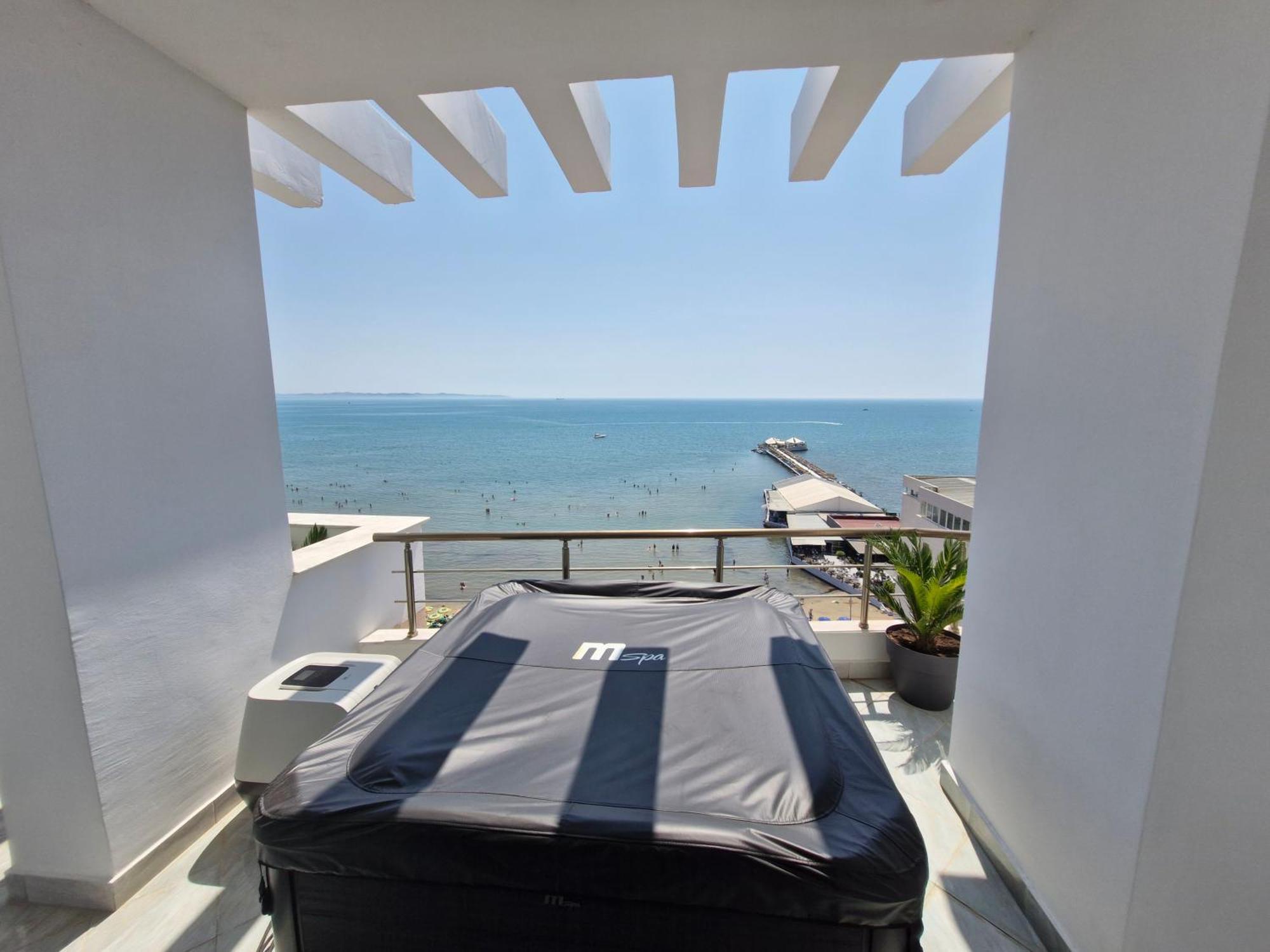 Luxury Penthouse Villa ดูร์เรส ภายนอก รูปภาพ