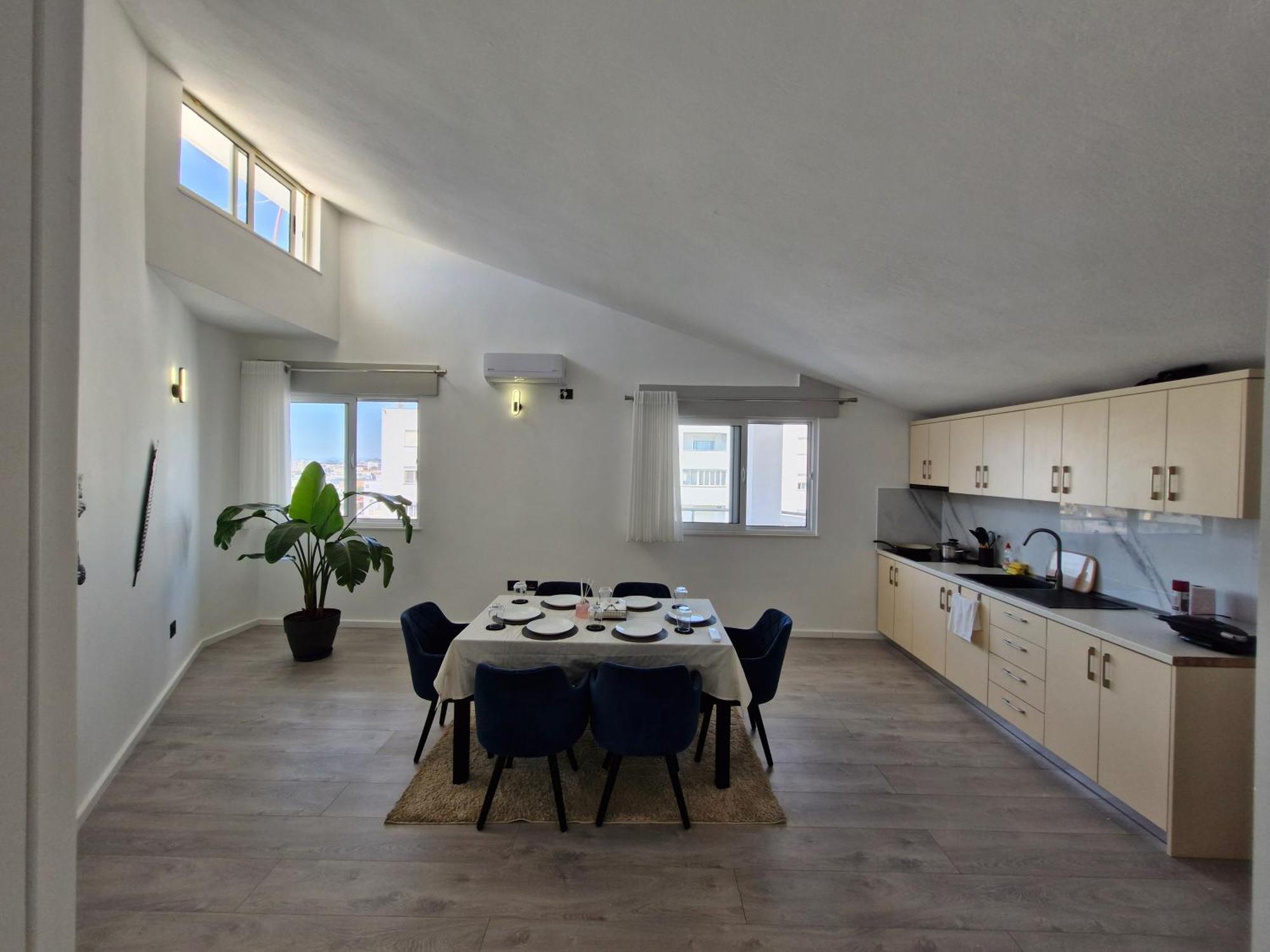 Luxury Penthouse Villa ดูร์เรส ภายนอก รูปภาพ